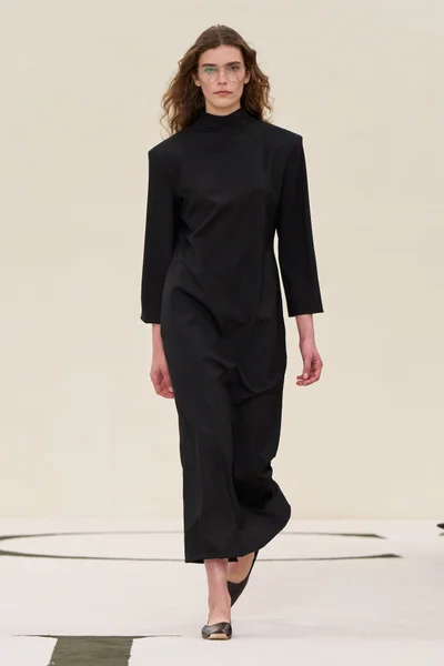 Look 1